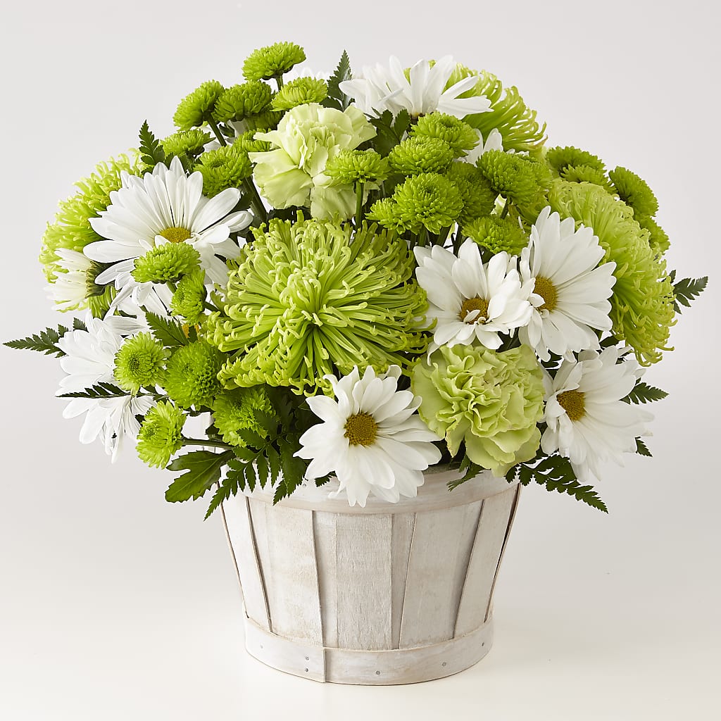 Lucky Charm Basket (Standard) – FLOWERS & GIFTS AT ROTH'S, Salem OR
