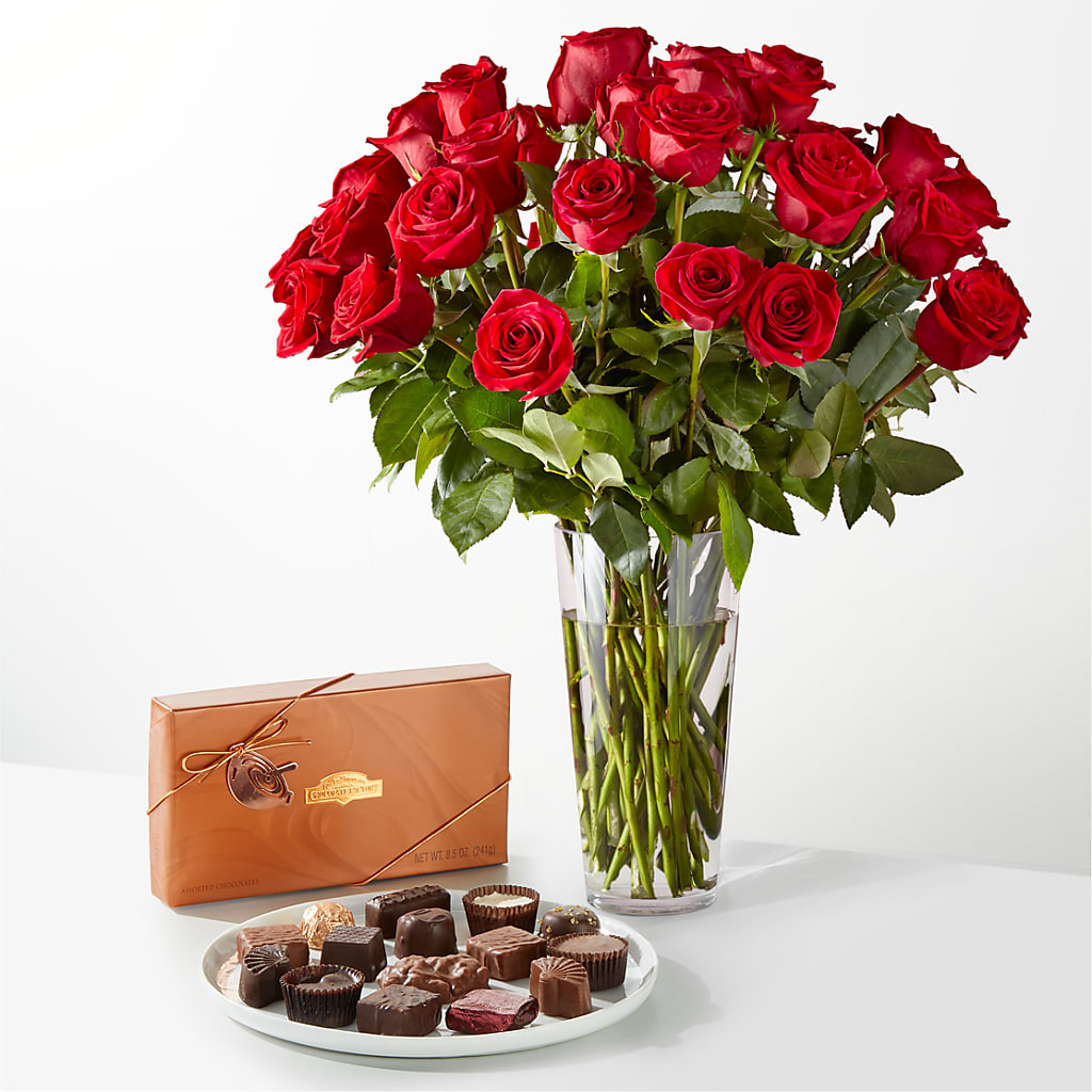 Romantic Long Stem Red Rose Bouquet Bundles – FLOWERS & GIFTS AT ROTH'S, Salem OR