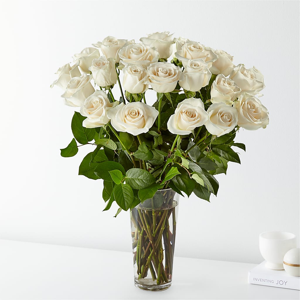 Long Stem White Rose Bouquet – FLOWERS & GIFTS AT ROTH'S, Salem OR