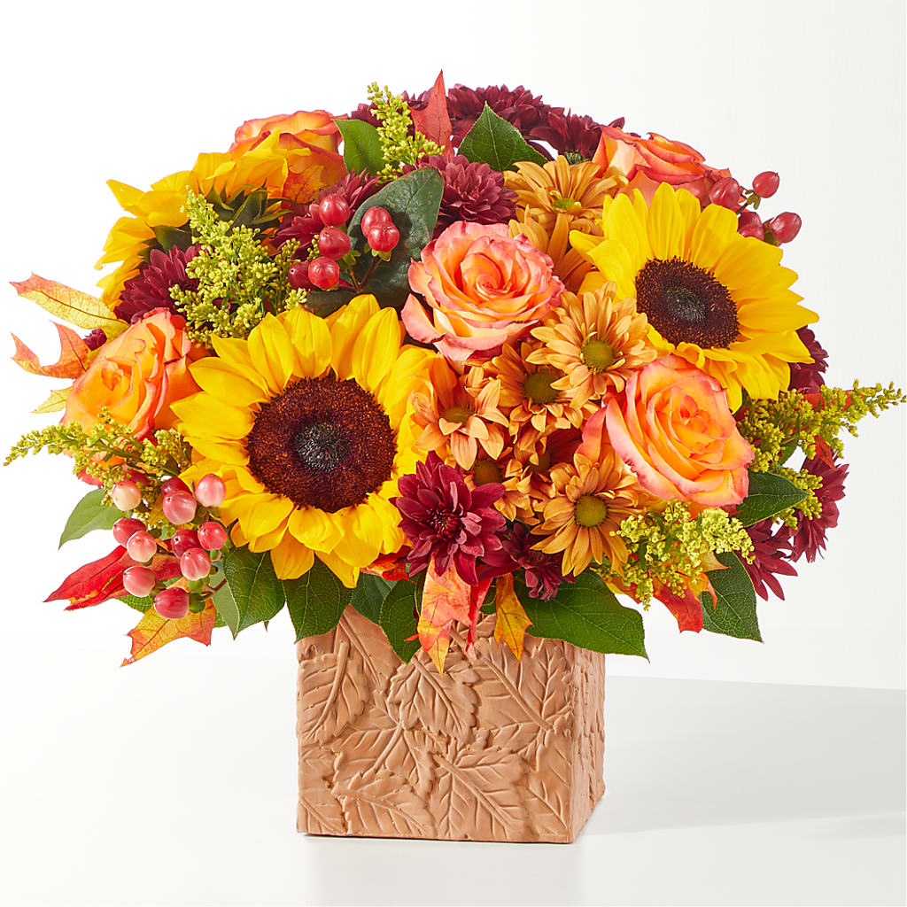 The Outdoors Bouquet – FLOWERS & GIFTS AT ROTH'S, Salem OR