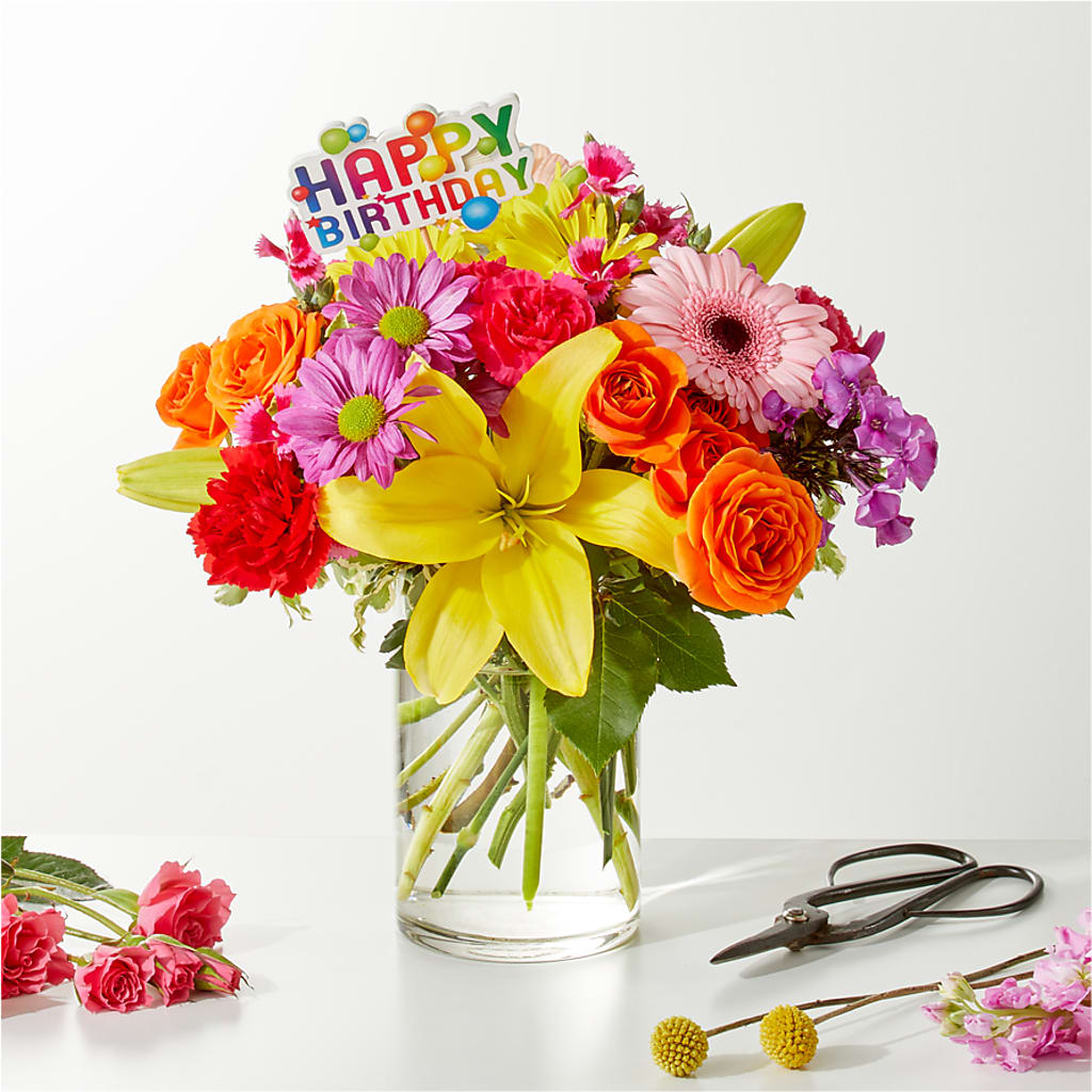 Cue the Confetti - A Florist Original – FLOWERS & GIFTS AT ROTH'S, Salem OR