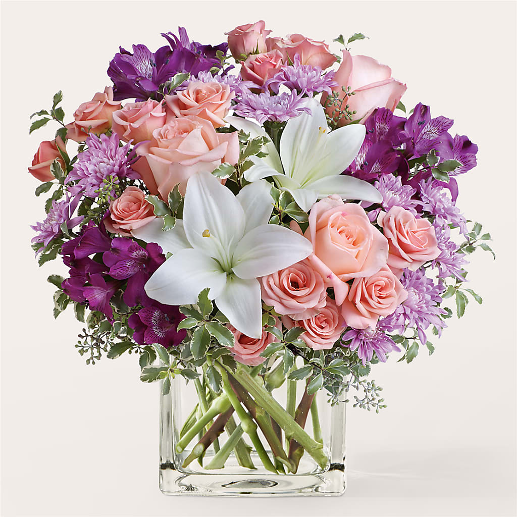 Mani Pedi Bouquet – FLOWERS & GIFTS AT ROTH'S, Salem OR