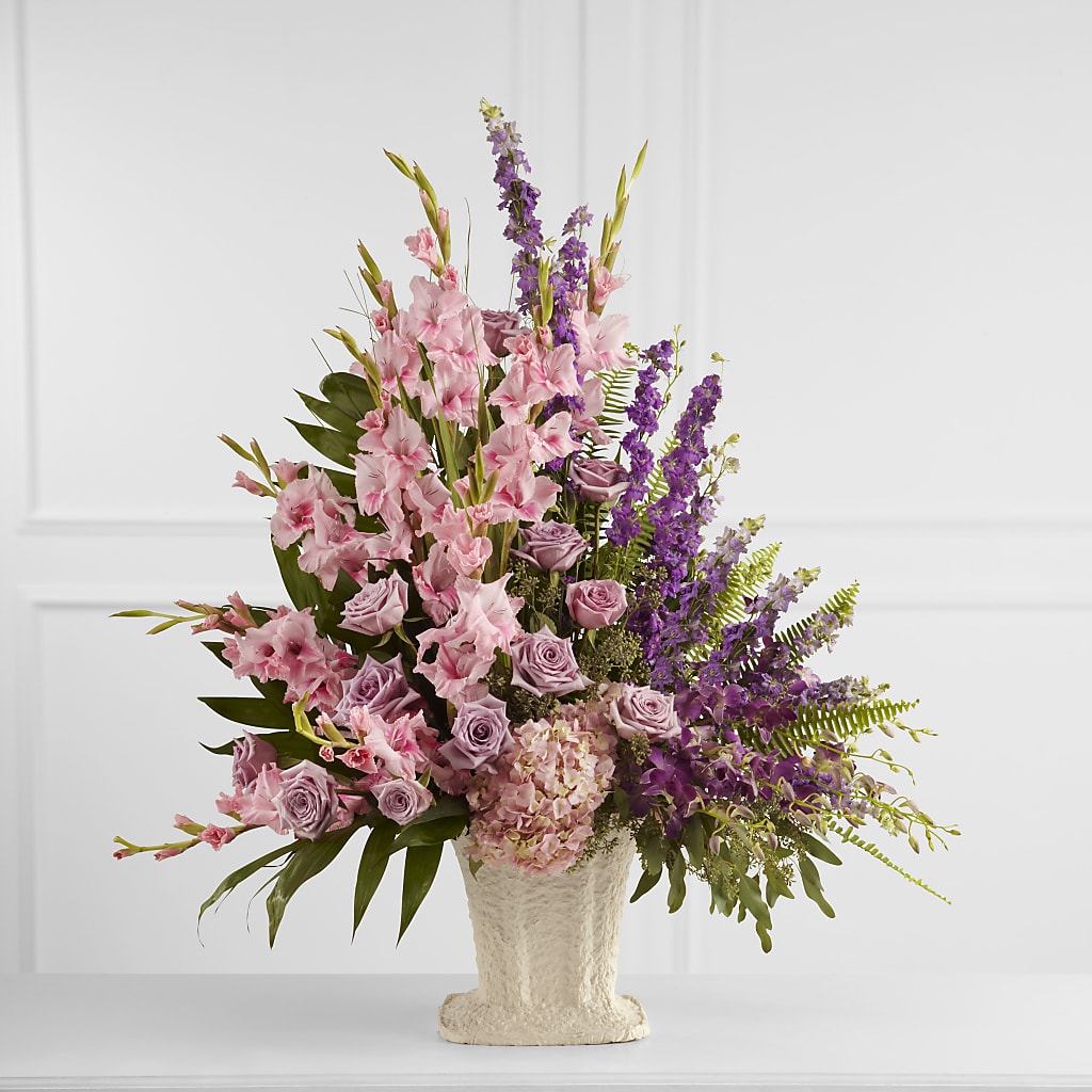 Flowing Garden Arrangement – FLOWERS & GIFTS AT ROTH'S, Salem OR