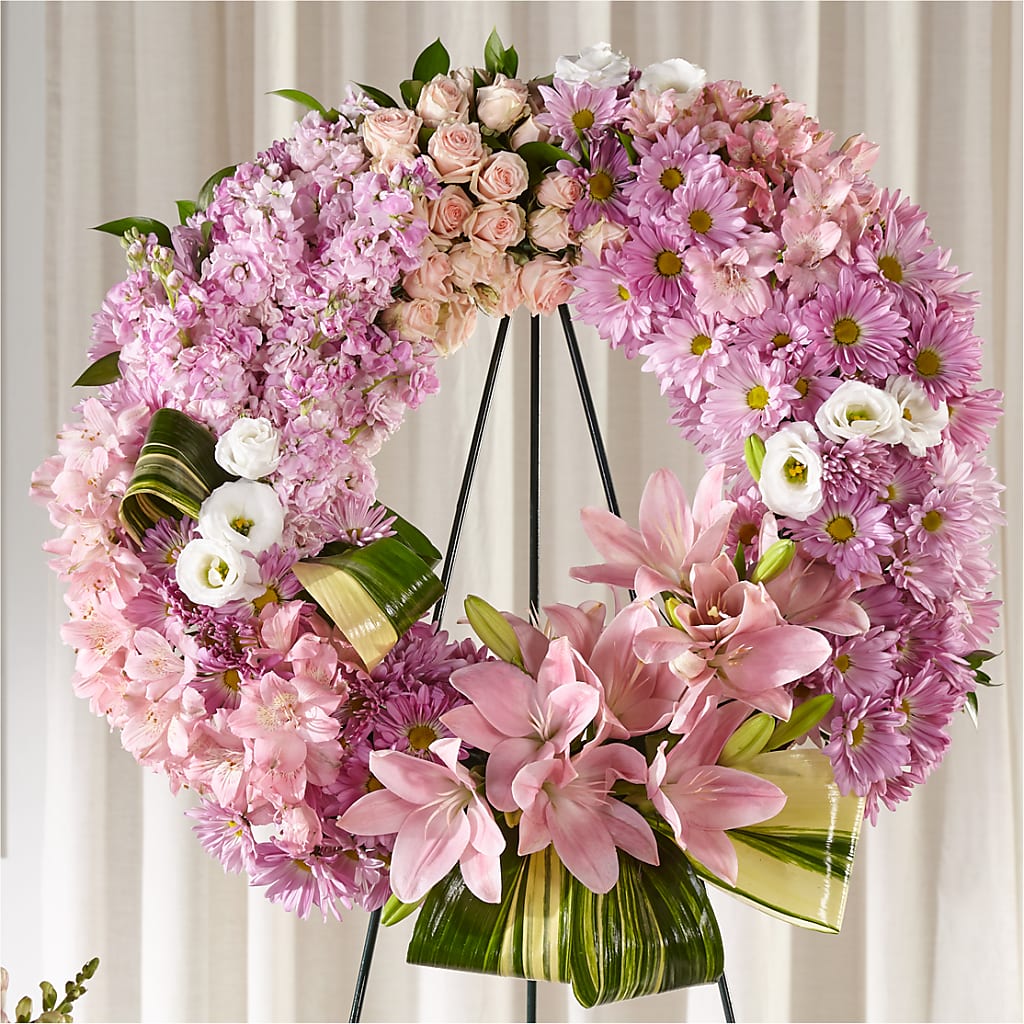 Gift of Warmth Wreath – FLOWERS & GIFTS AT ROTH'S, Salem OR