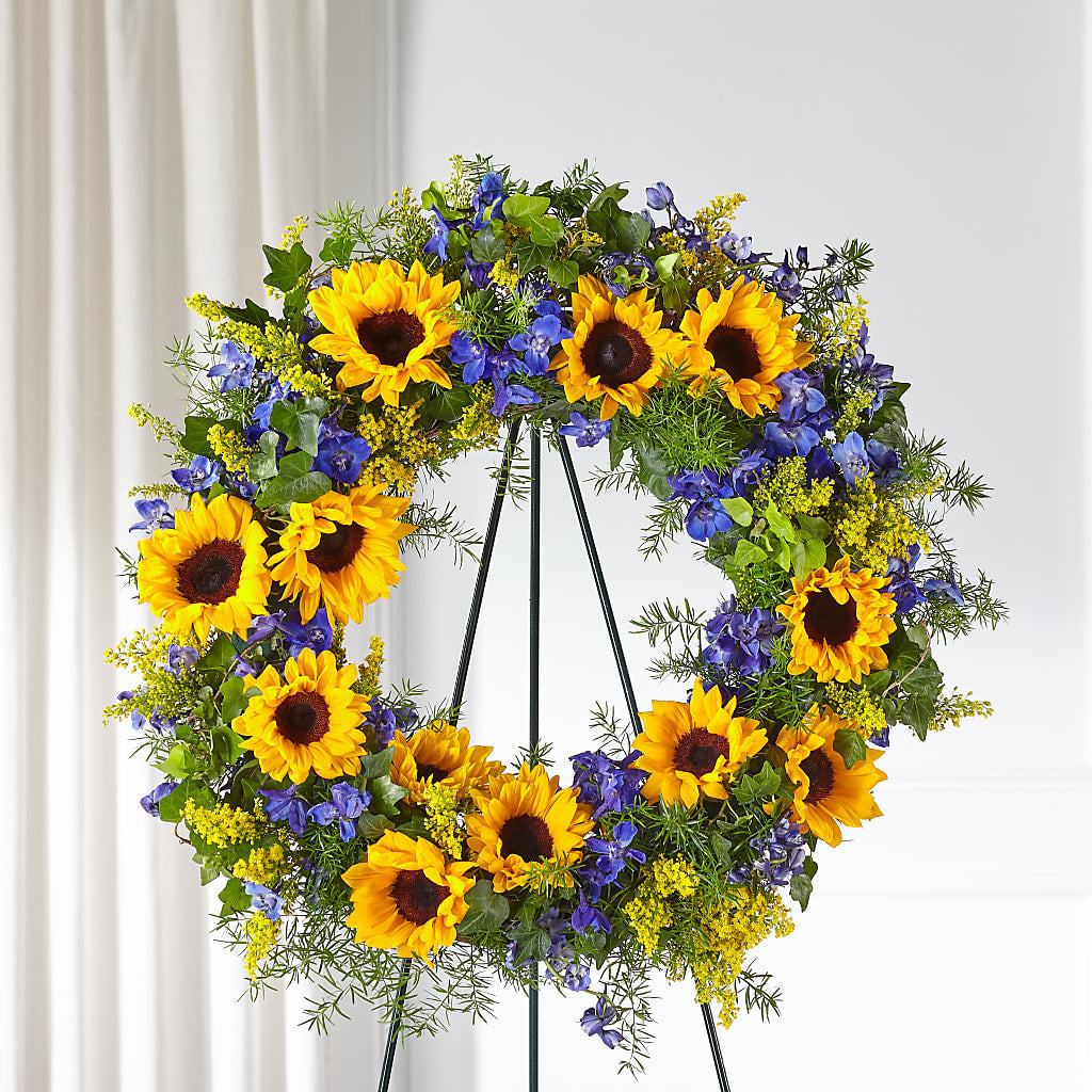 Bright Rays Wreath – FLOWERS & GIFTS AT ROTH'S, Salem OR