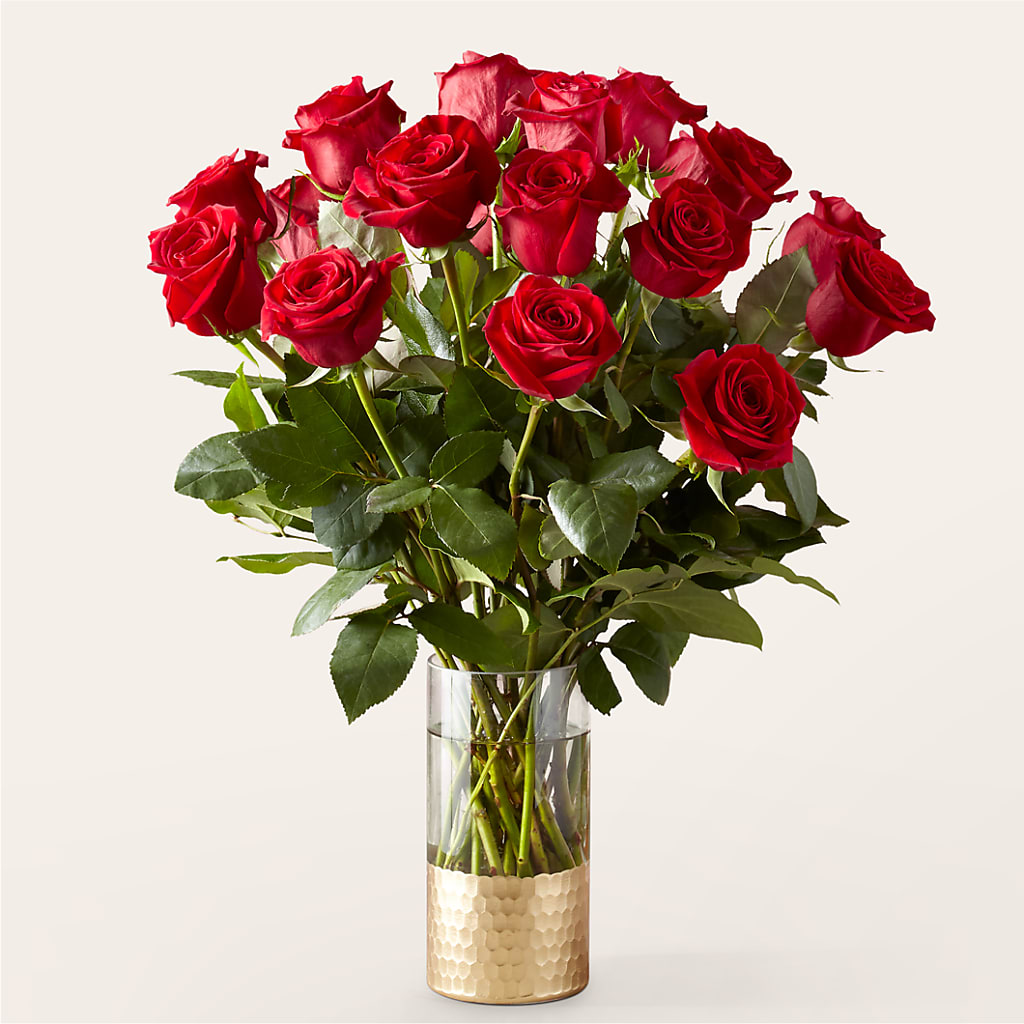 Classic Love Red Rose Bouquet – FLOWERS & GIFTS AT ROTH'S, Salem OR