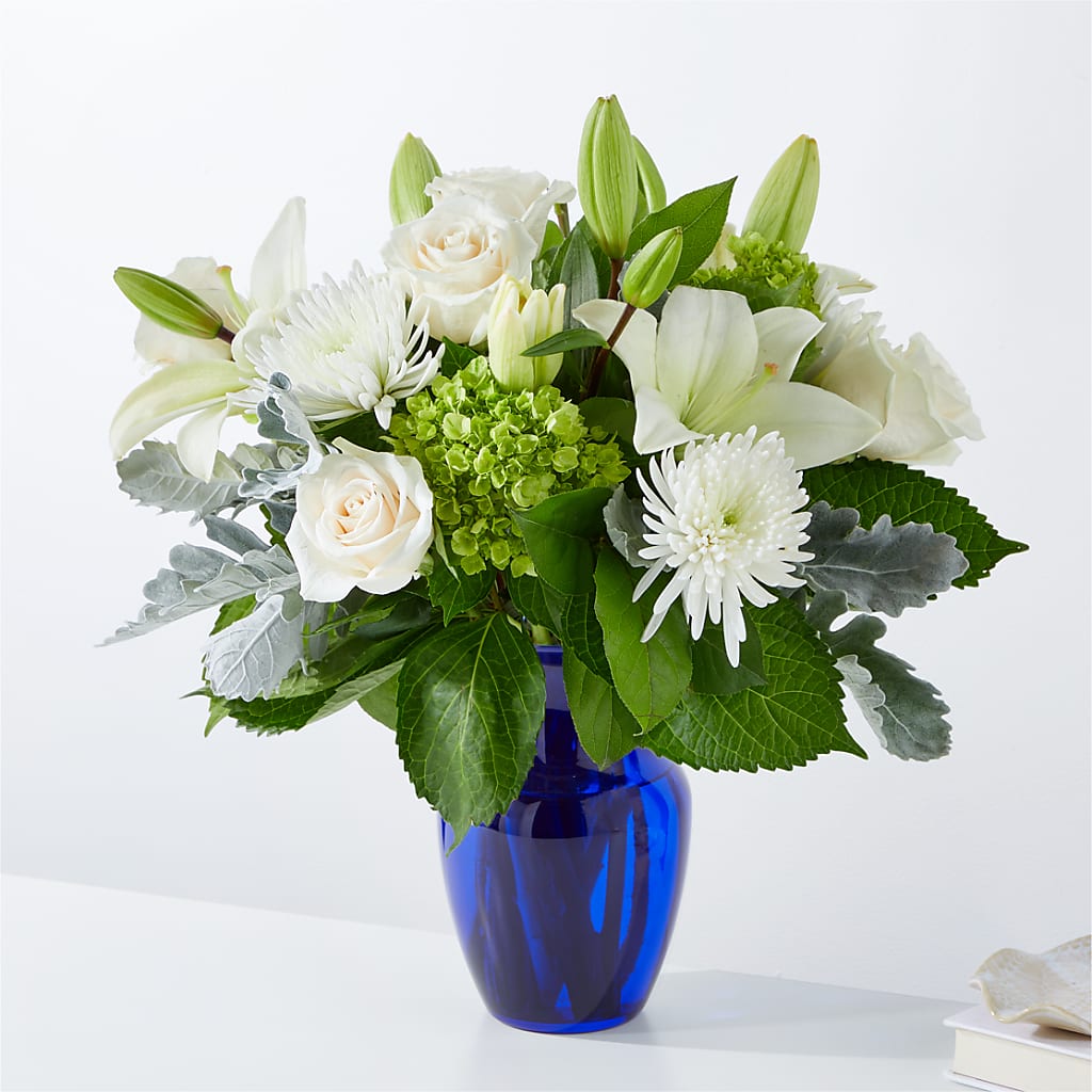 Snowy Dreams Bouquet – FLOWERS & GIFTS AT ROTH'S, Salem OR