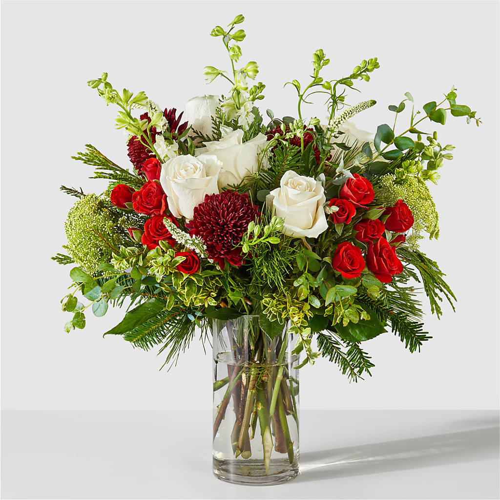 Favorite Traditions Bouquet – FLOWERS & GIFTS AT ROTH'S, Salem OR