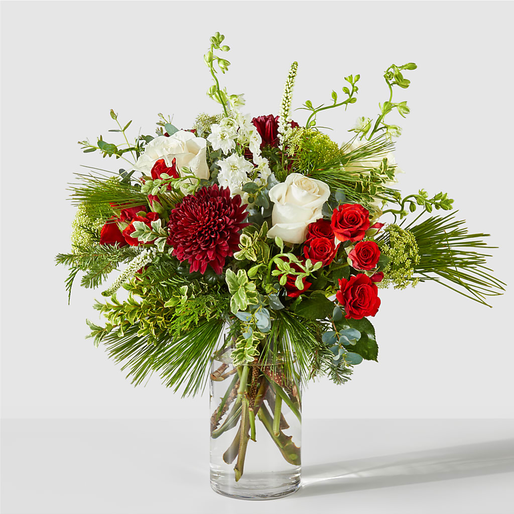 Favorite Traditions Bouquet – FLOWERS & GIFTS AT ROTH'S, Salem OR
