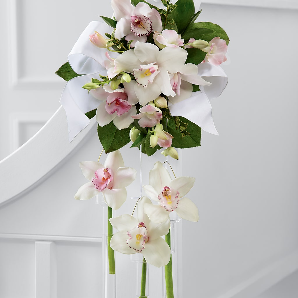 Perfect Entrance Pew Arrangement – FLOWERS & GIFTS AT ROTH'S, Salem OR