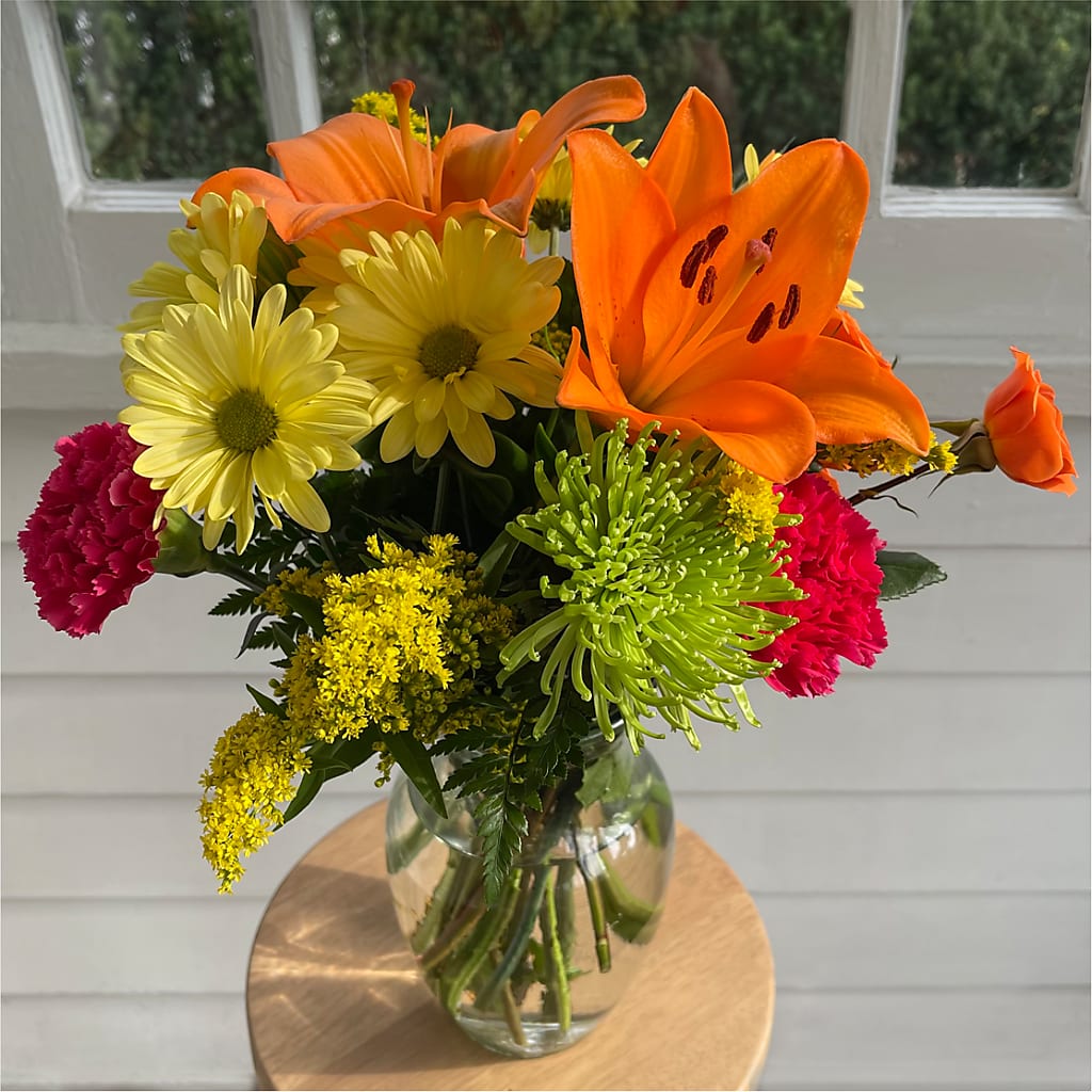 Bold & Bright – A Florist Original – FLOWERS & GIFTS AT ROTH'S, Salem OR