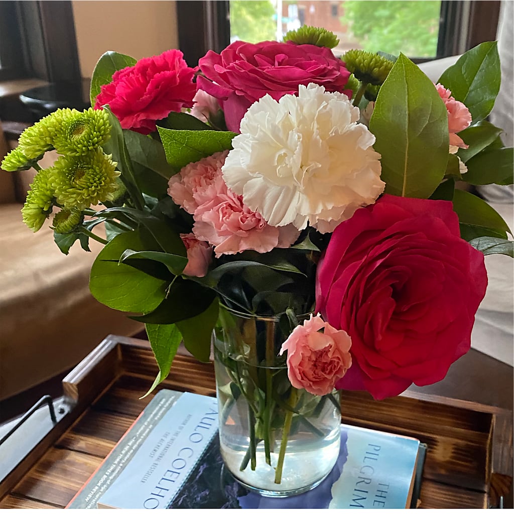 Sweet & Pretty Bouquet – FLOWERS & GIFTS AT ROTH'S, Salem OR