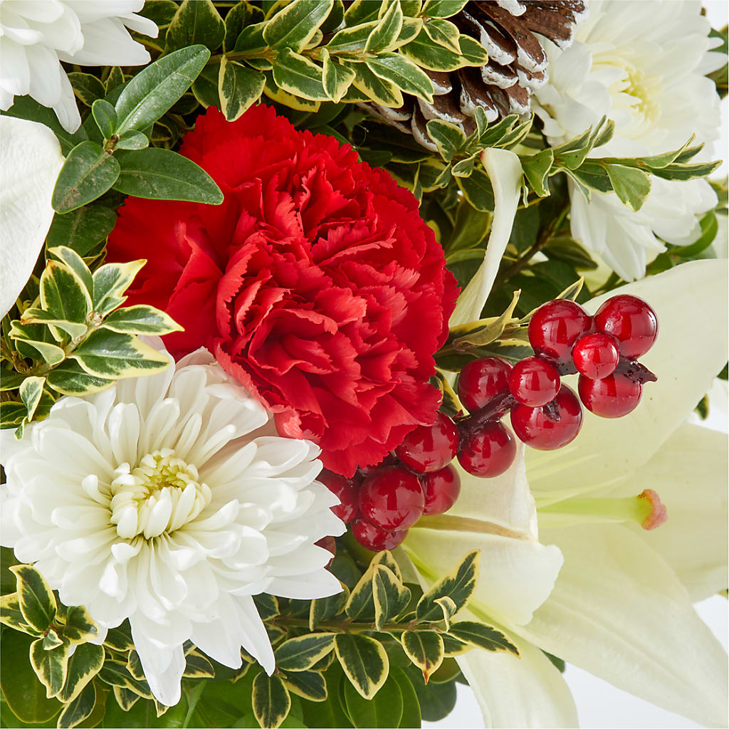 Festive Moments Tree – FLOWERS & GIFTS AT ROTH'S, Salem OR