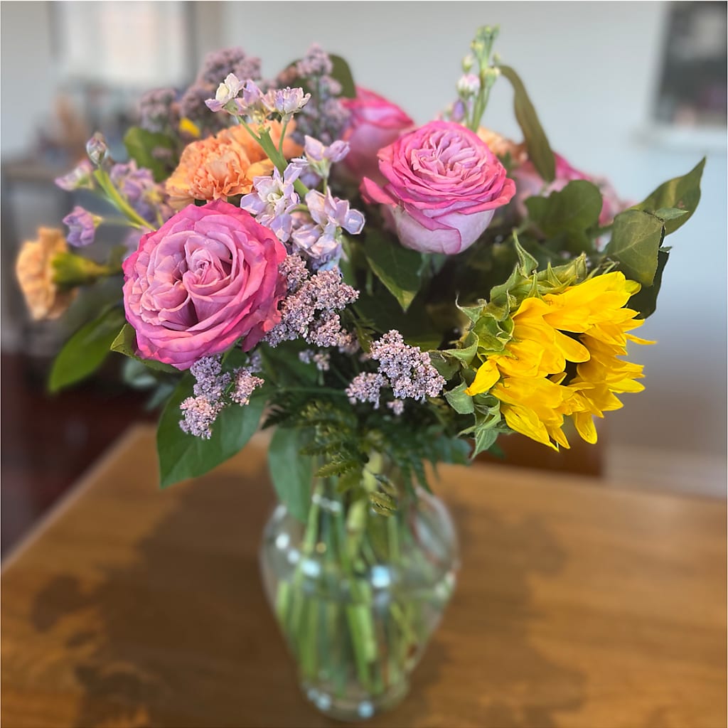 Yellow Brick Road Bouquet – FLOWERS & GIFTS AT ROTH'S, Salem OR