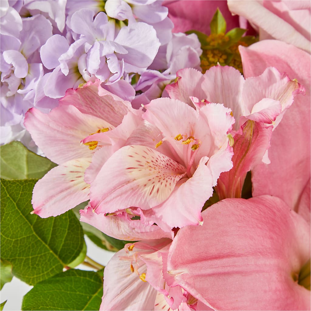 The Crown Jewel Bouquet – FLOWERS & GIFTS AT ROTH'S, Salem OR