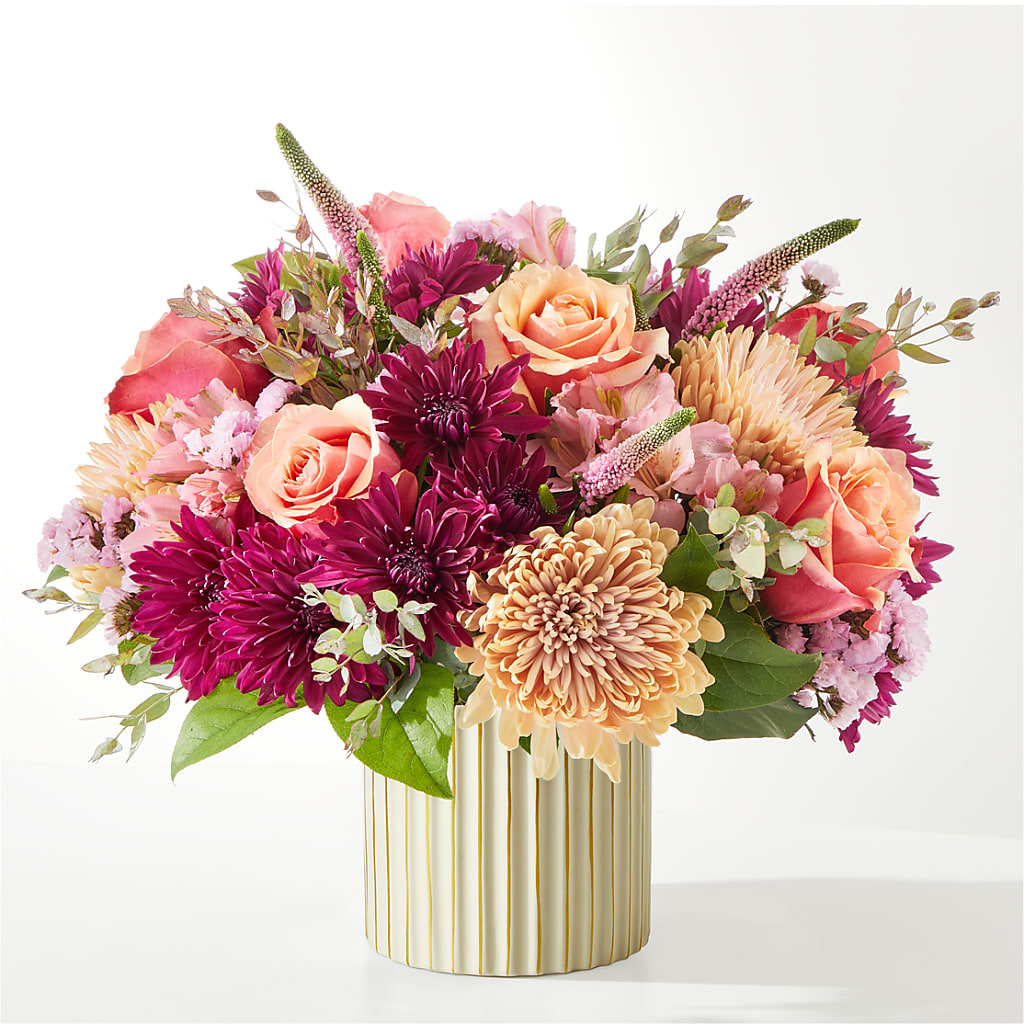 Berry Cobbler Bouquet with Ivory Vase – FLOWERS & GIFTS AT ROTH'S, Salem OR