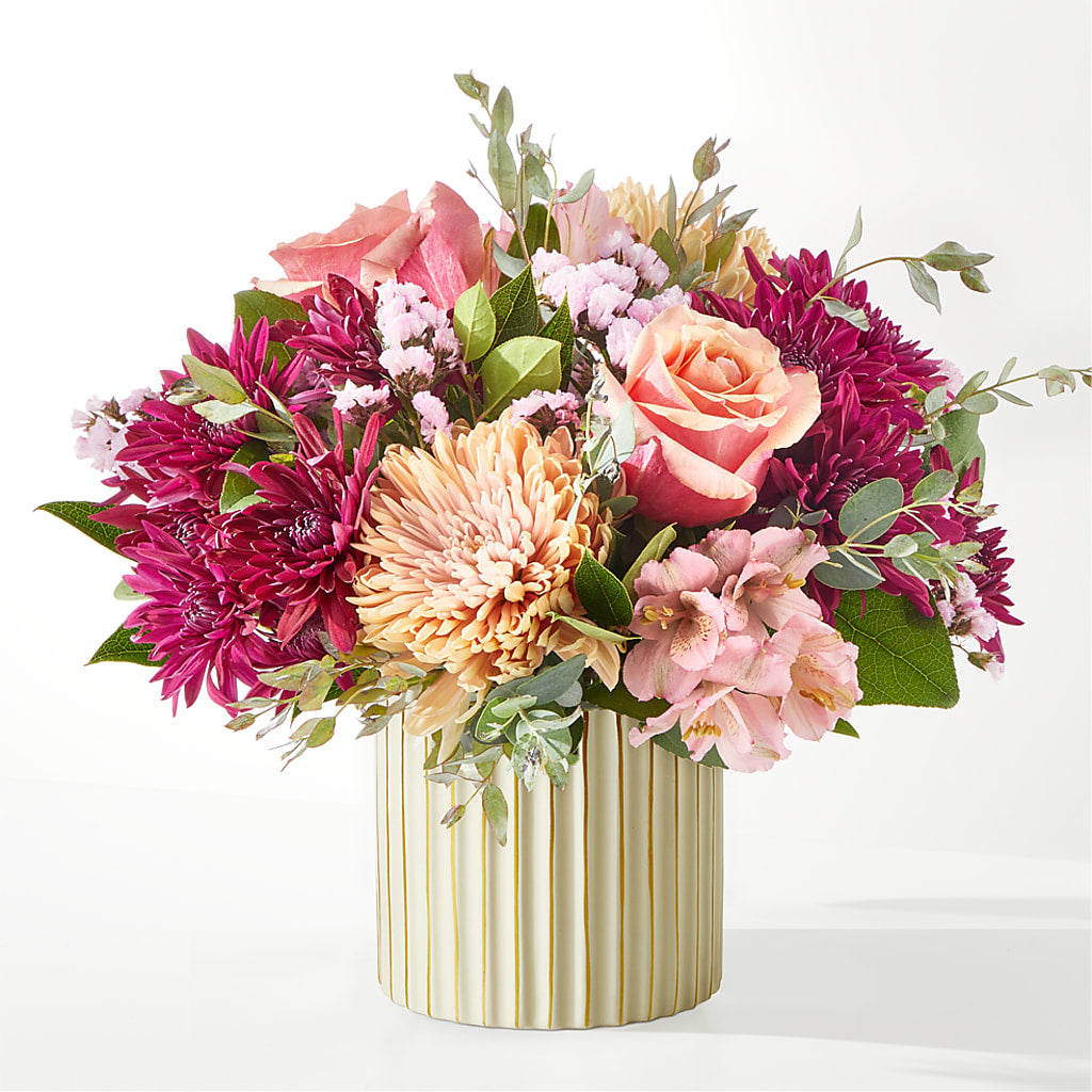 Berry Cobbler Bouquet with Ivory Vase – FLOWERS & GIFTS AT ROTH'S, Salem OR