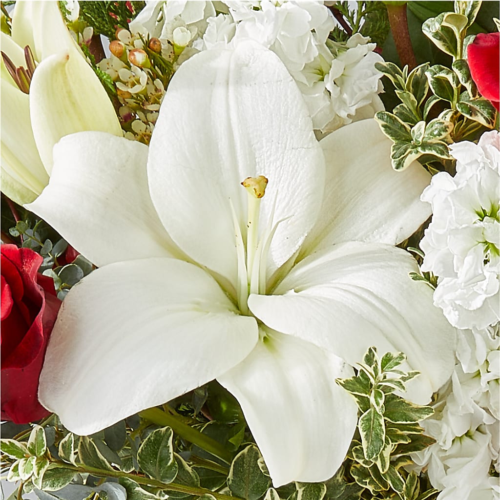 Twinkle Lights Bouquet – FLOWERS & GIFTS AT ROTH'S, Salem OR